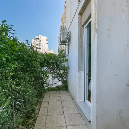 With Parking Space - 24426 * Σπλιτ